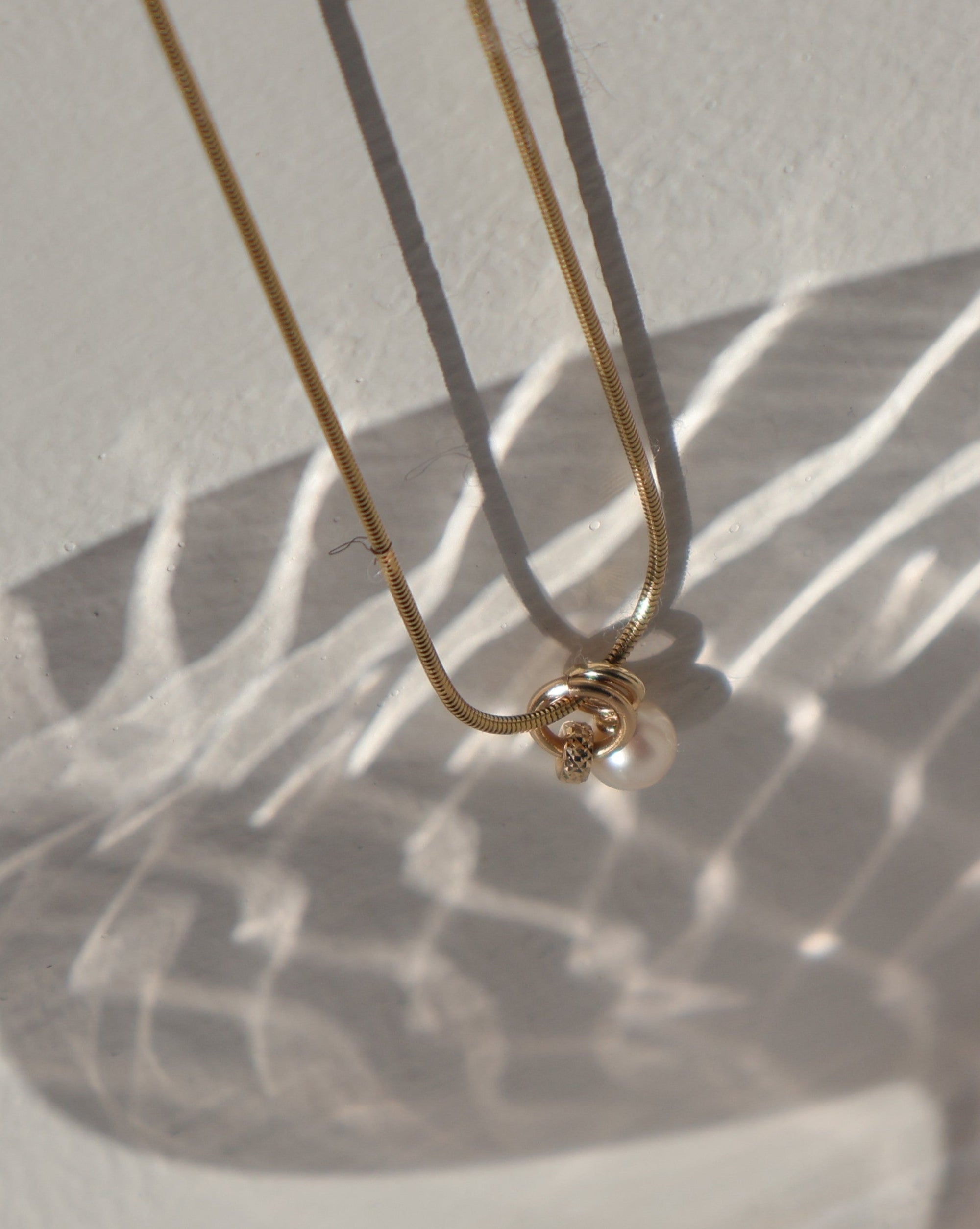 Roundel Charm | 14K Gold