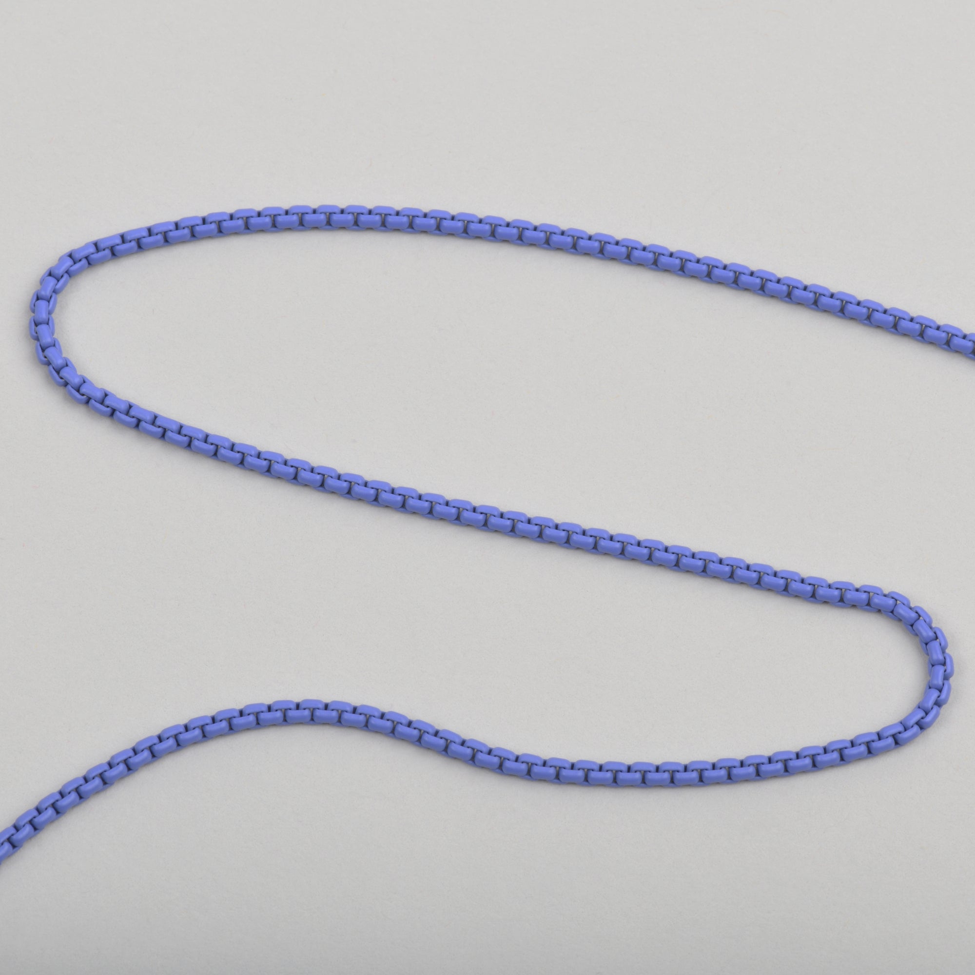 periwinkle pantone color coated necklace made from sterling silver